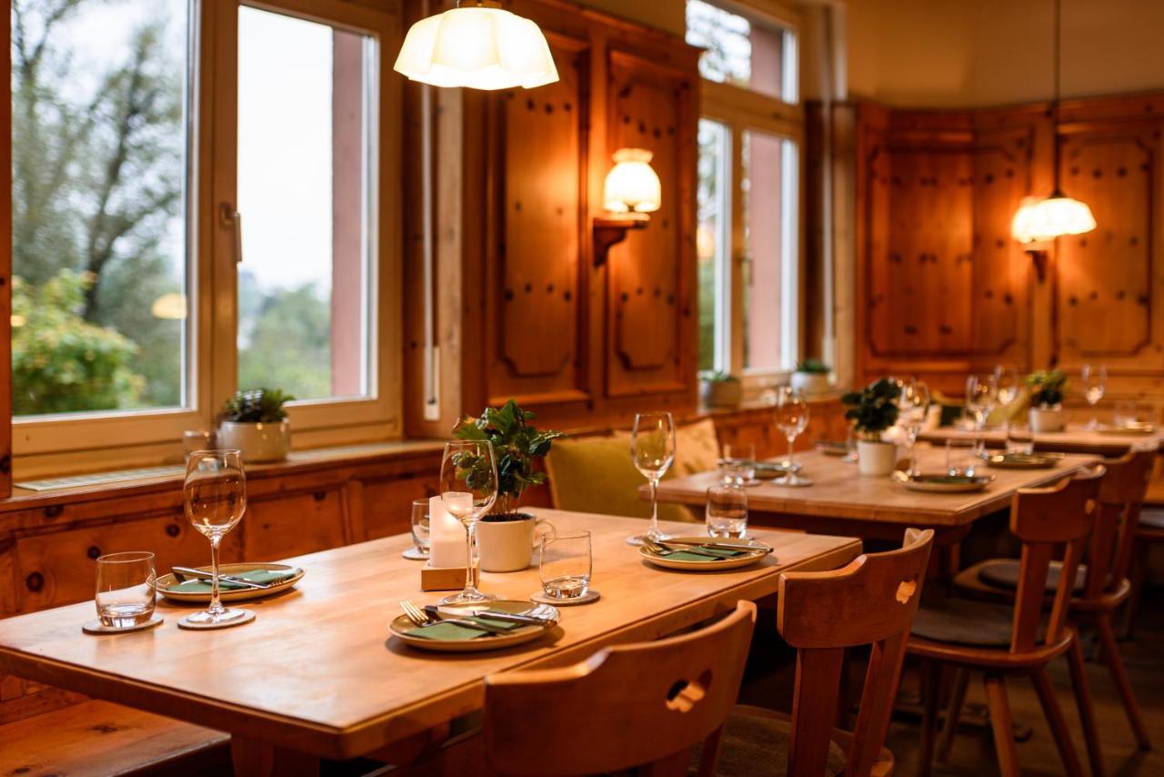 Hotel & Restaurant Gruener Baum Merzhausen 외부 사진